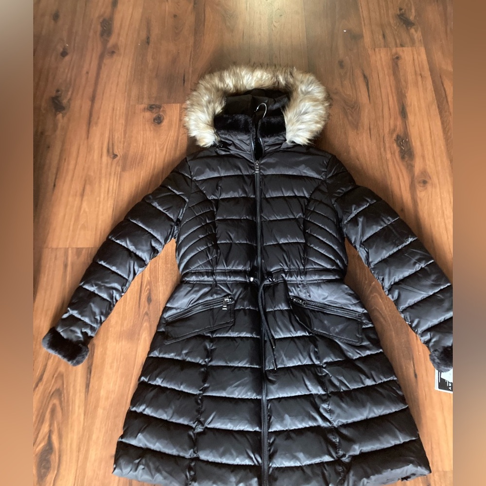 Size large black Laundry coat